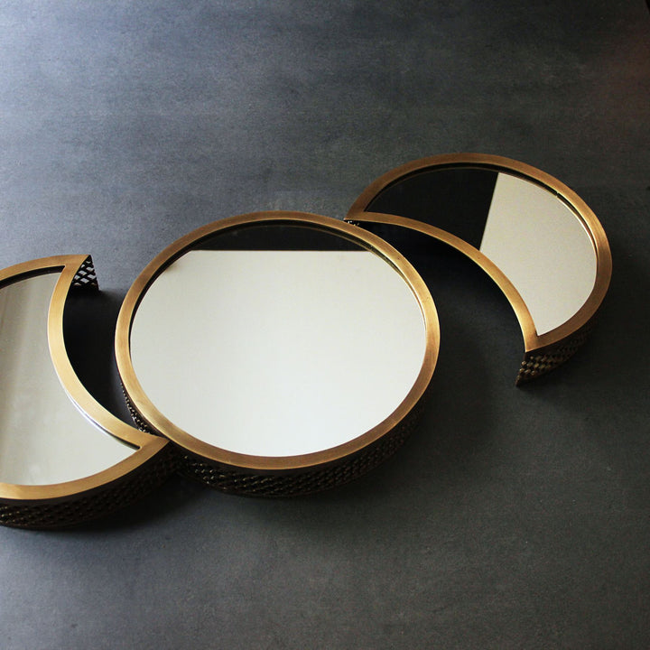 round decorative mirror tray set