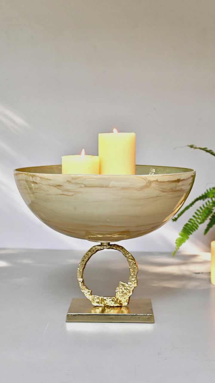Golden Glass Bowl Centrepiece