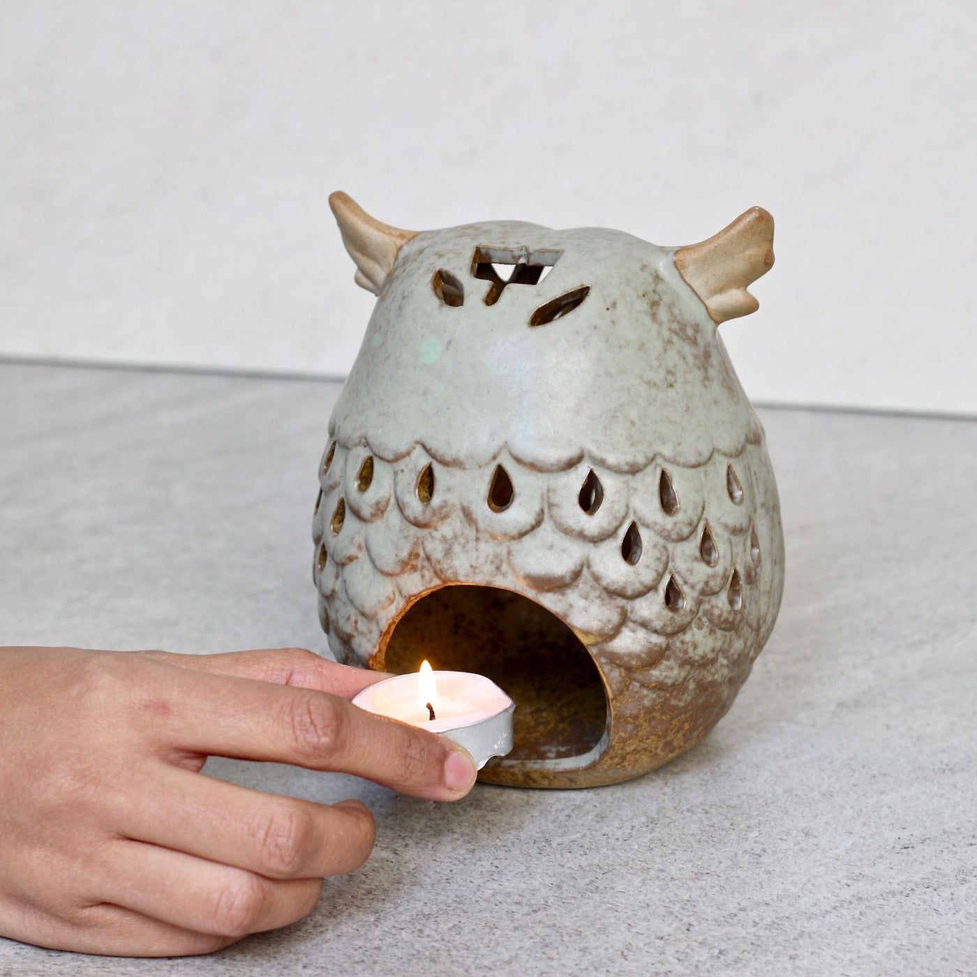 ceramic owl t-light holder