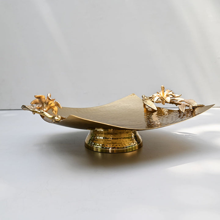 golden serving platter