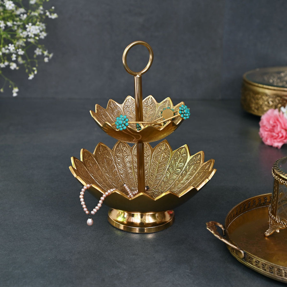 two tiered serving platter 