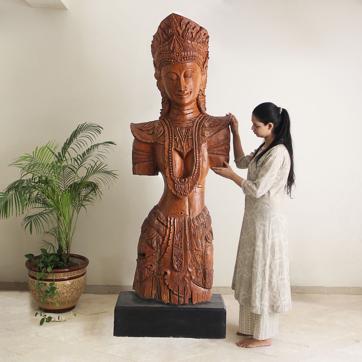 Brown Tara Lanna Princess Teak Wood Statue