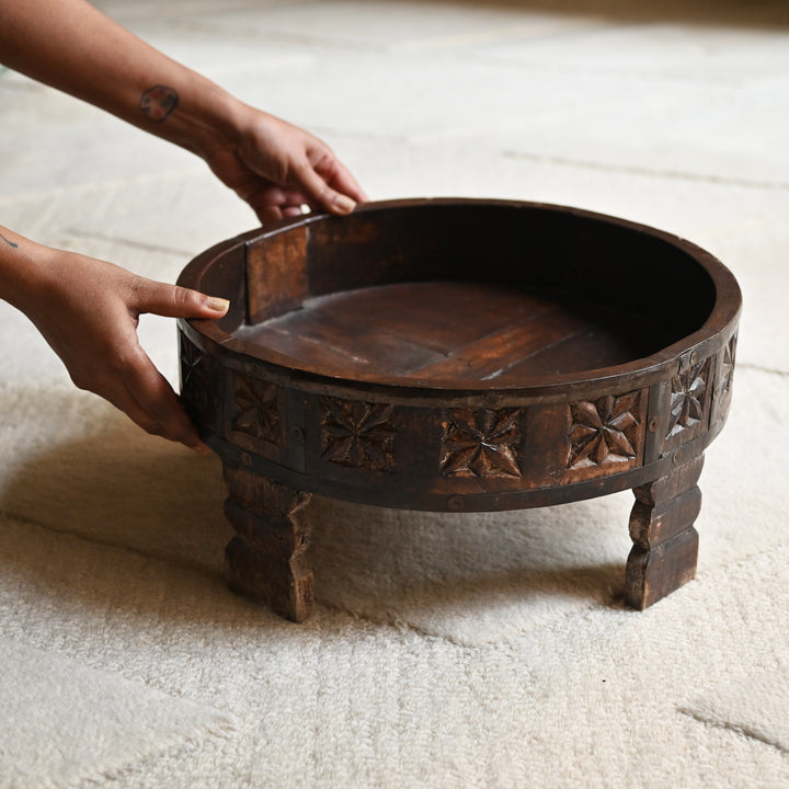 Chakki Planter Stand