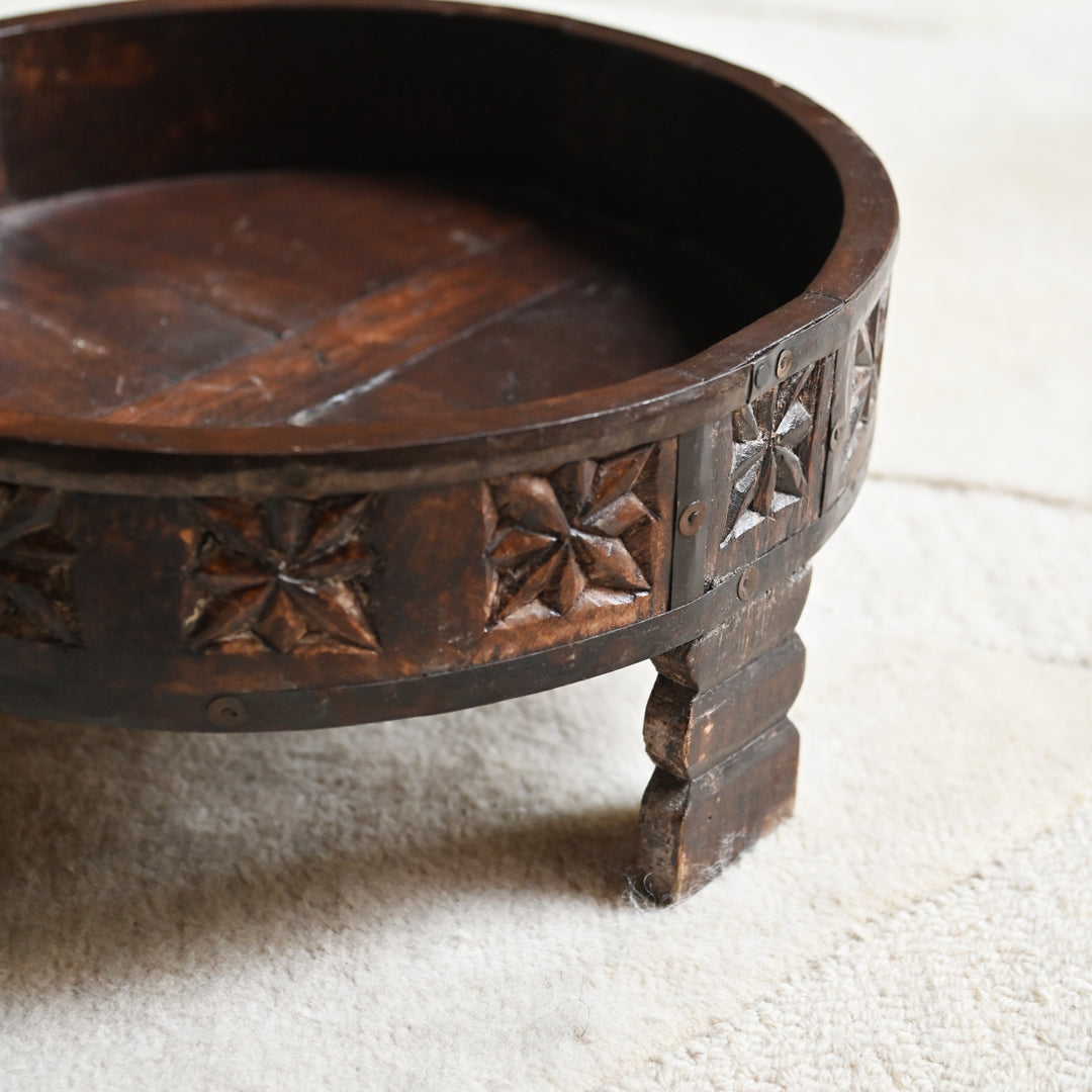 Chakki Planter Stand