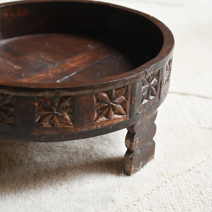 Chakki Planter Stand