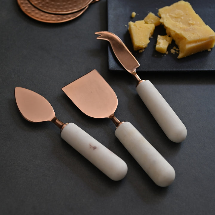 Cheese knives with marble handles