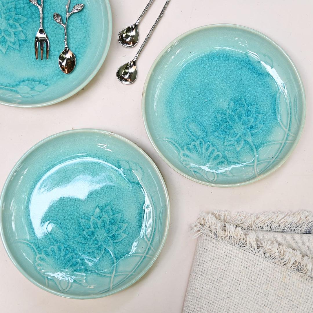 ceramic blue dinner plate