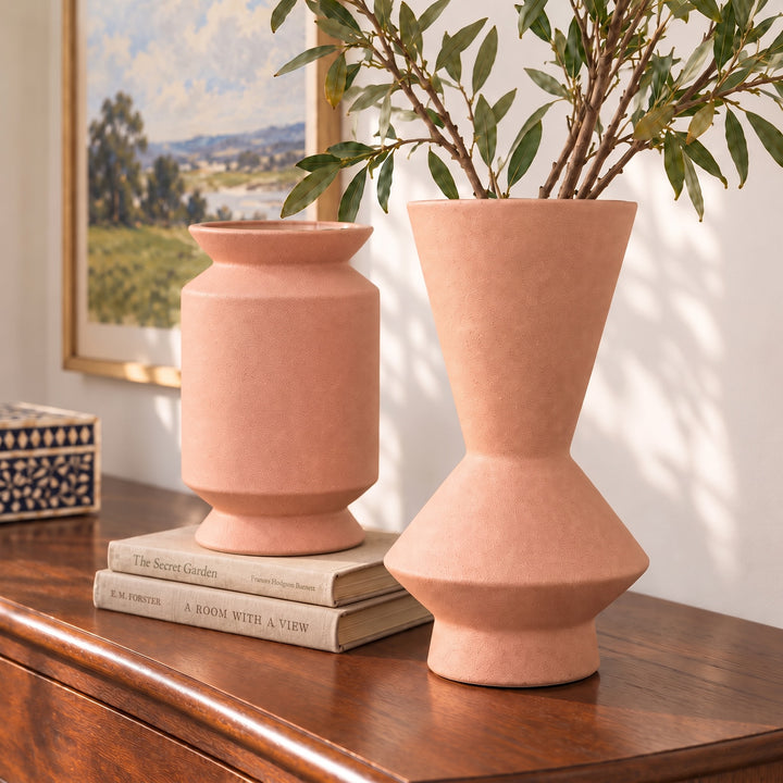 Contour Ceramic Vase - Peach Pink