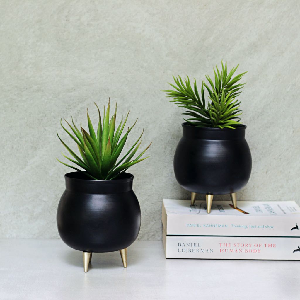 small black table top planter