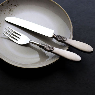 heritage dining cutlery set