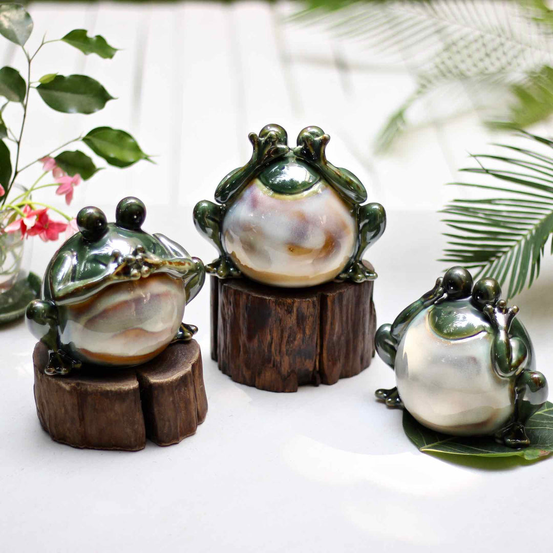 ceramic frog set showpiece for garden decor
