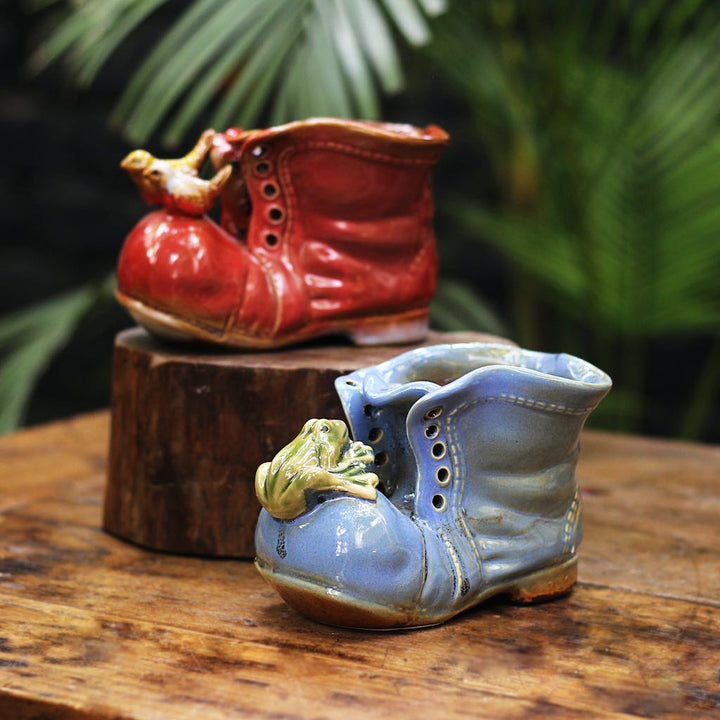 ceramic shoe showpiece