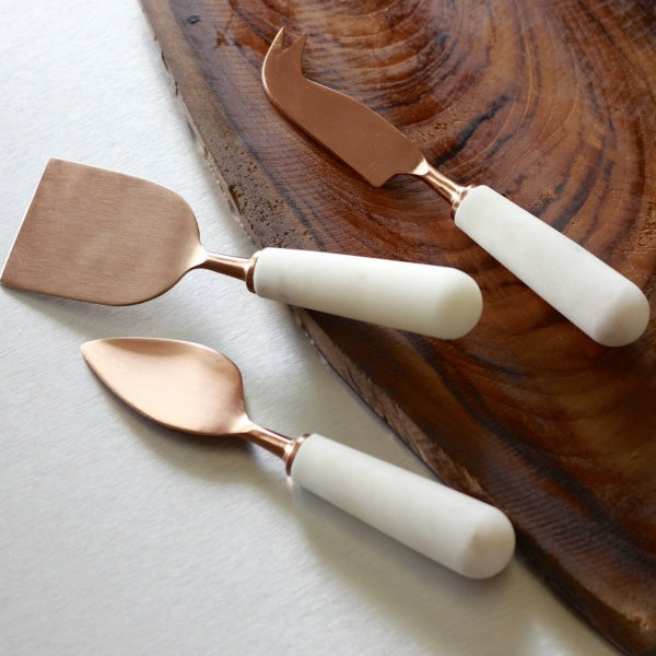 Cheese knives with marble handles