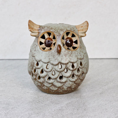 ceramic owl showpiece