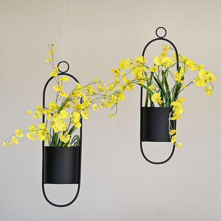 hanging black metal planter set