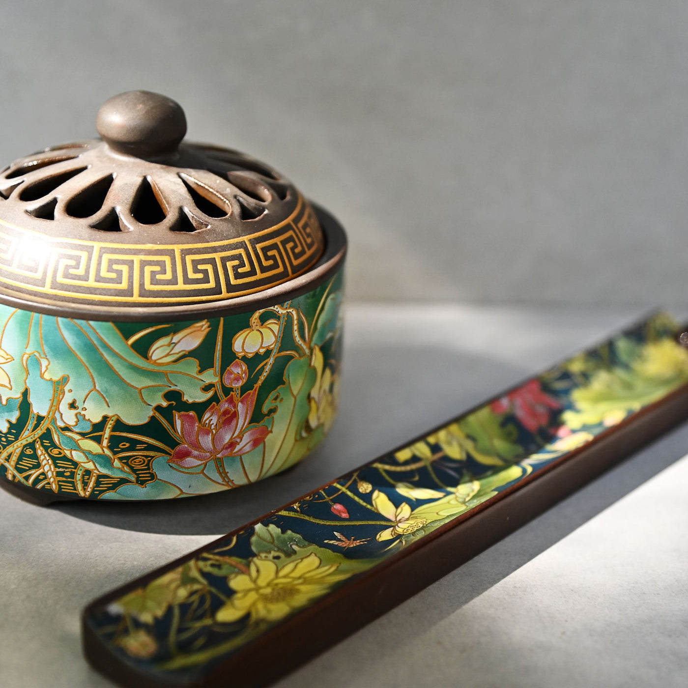 Lotus Ceramic Incense Burner – Mora Taara