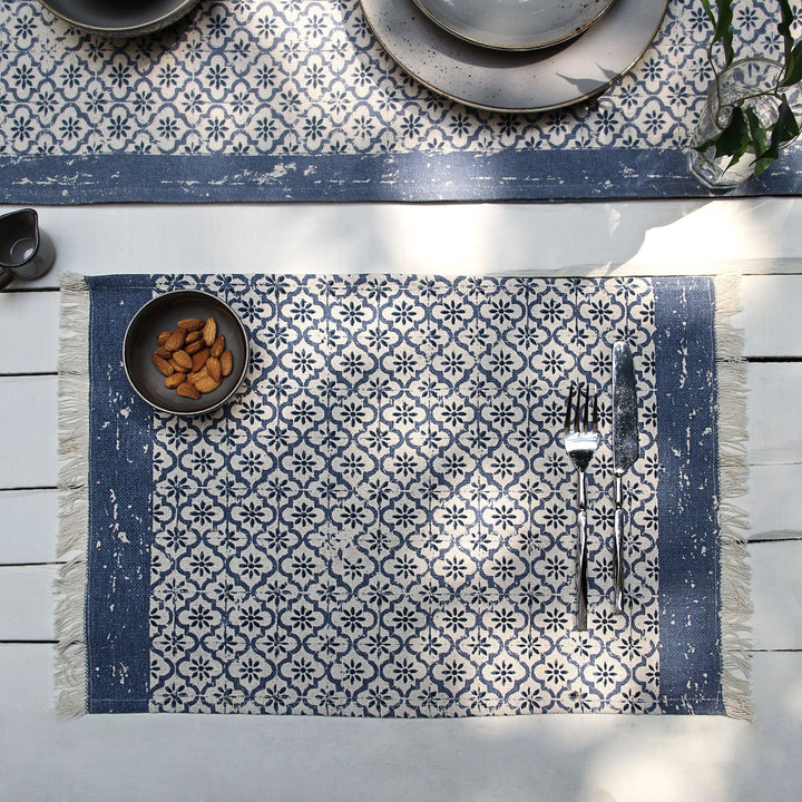 printed blue and white cotton table mat