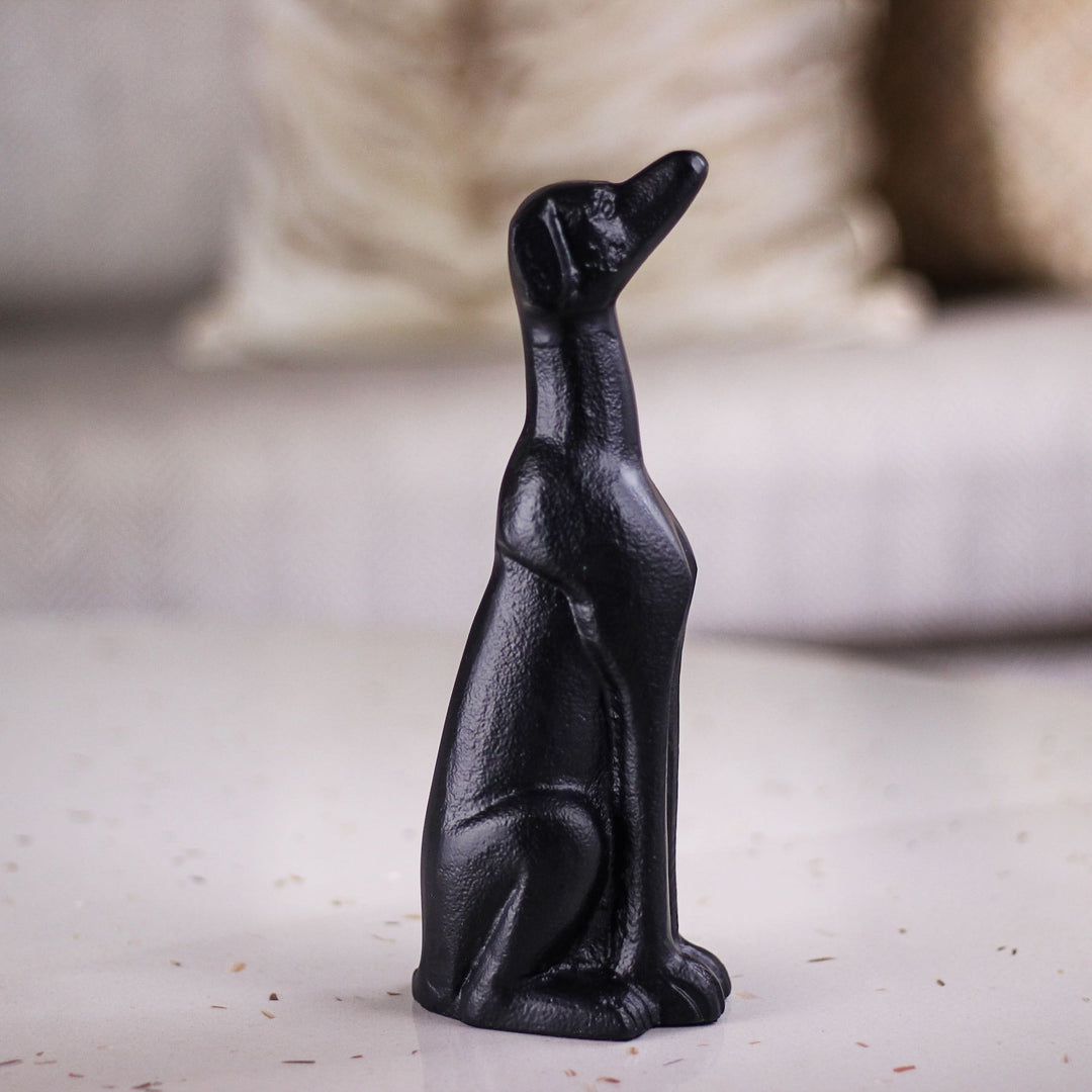 metal black dog showpiece