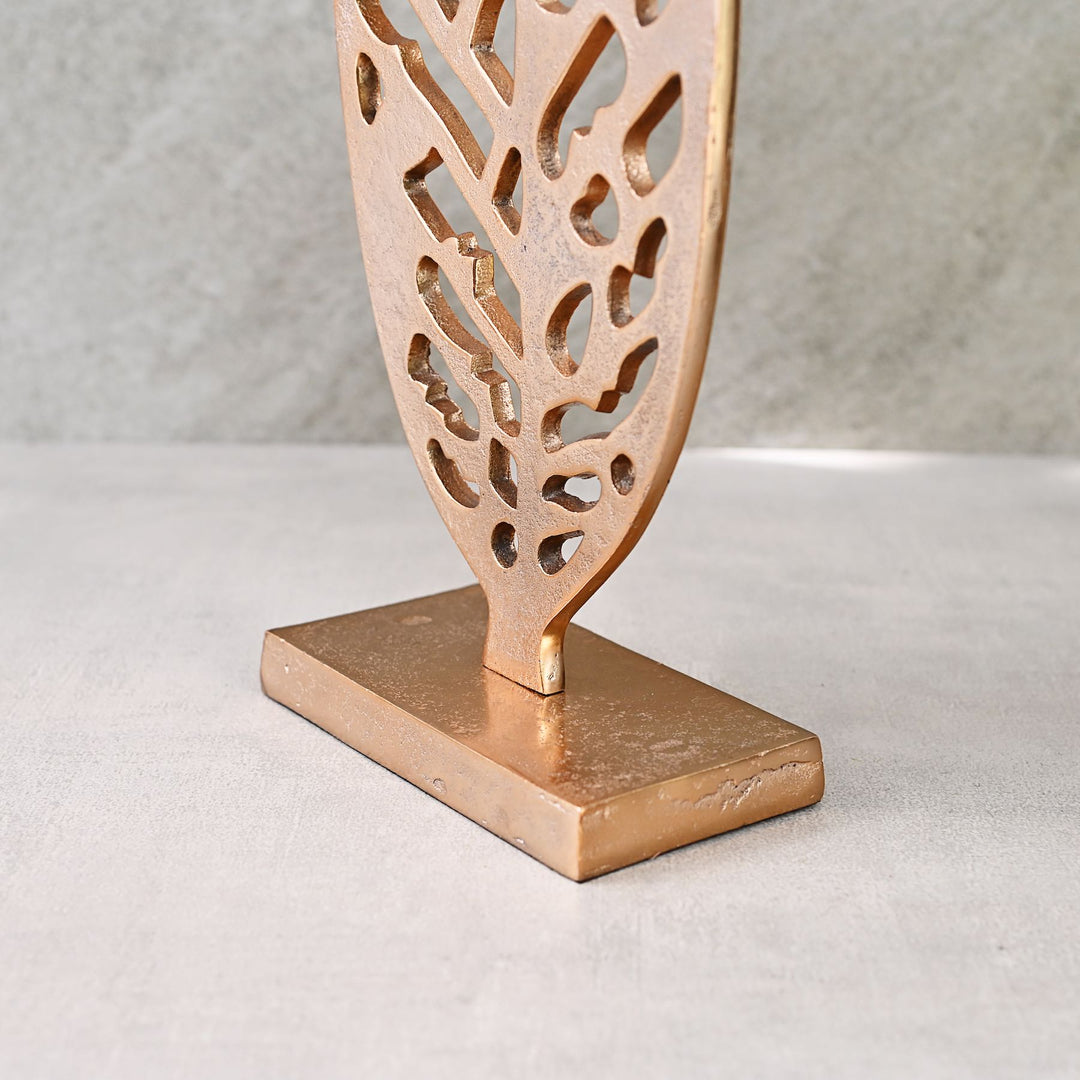 meta leaf showpiece with stand