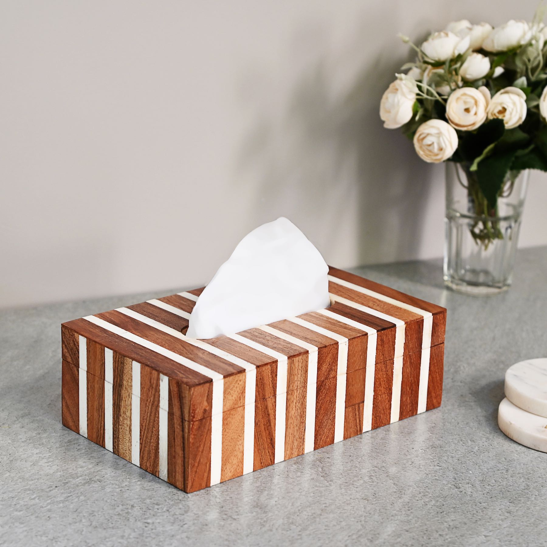 Stylish wooden tissue box with inlay, for home and office – Mora Taara